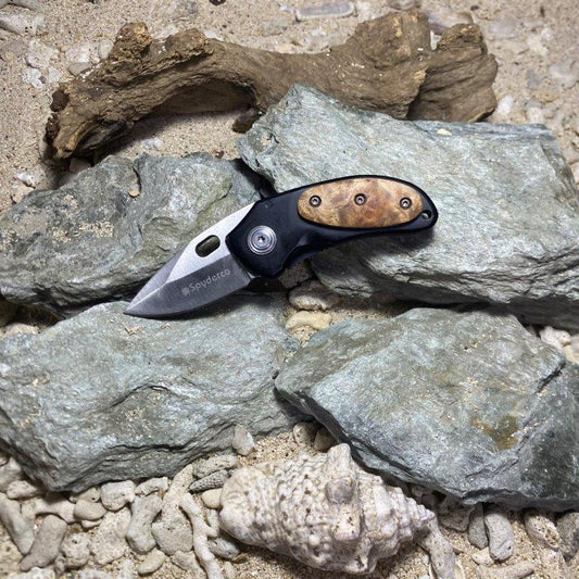 Spyderco 957 tactical survival camping knife