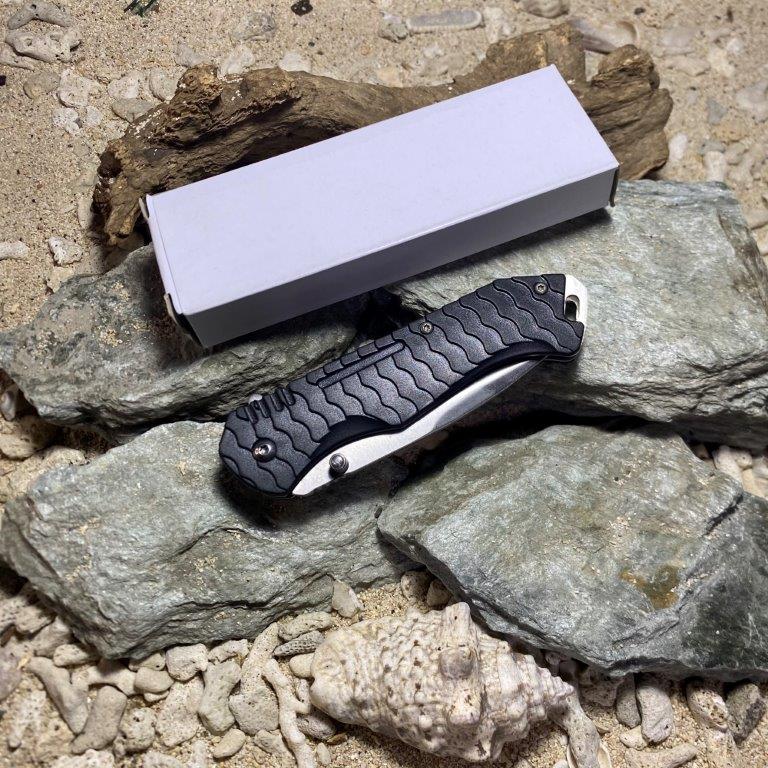 S01 tactical folding knife