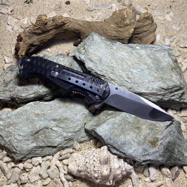 S01 tactical folding knife