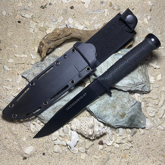 Coldsteel leatherneck hunting knife