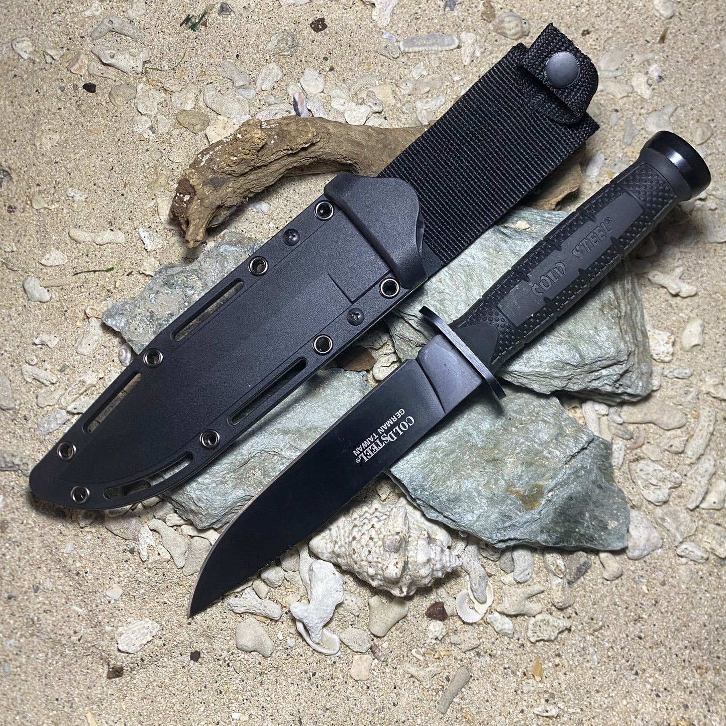 Coldsteel leatherneck hunting knife