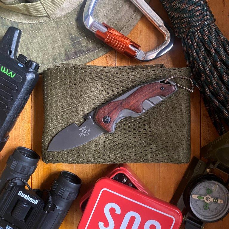 B.U.C.K X70 tactical survival camping knife