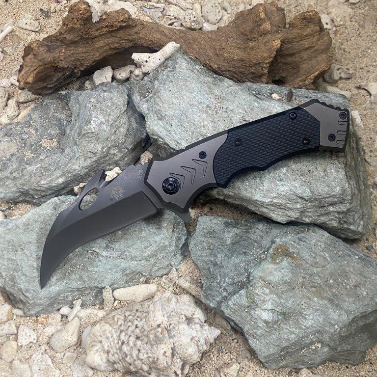 Derespina X76 tactical folding knife