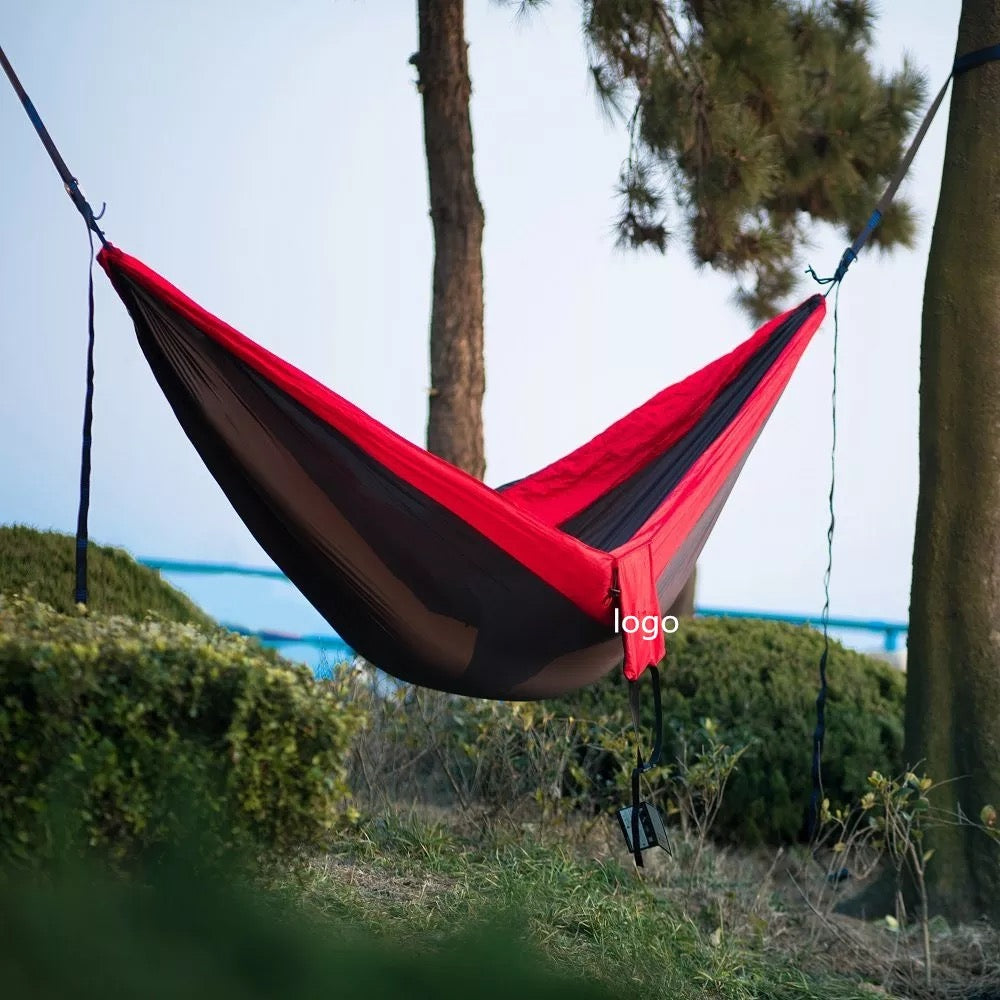 ALtitude Ultralightweight Hammock with tree strap and alloy carabiners