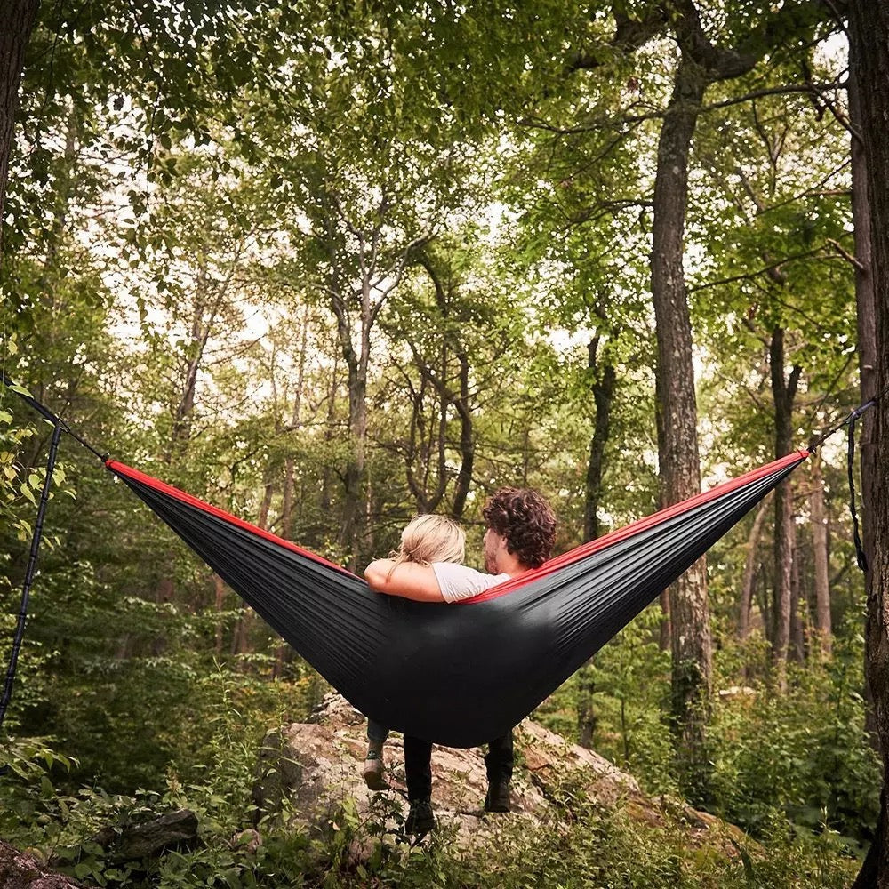 ALtitude Ultralightweight Hammock with tree strap and alloy carabiners