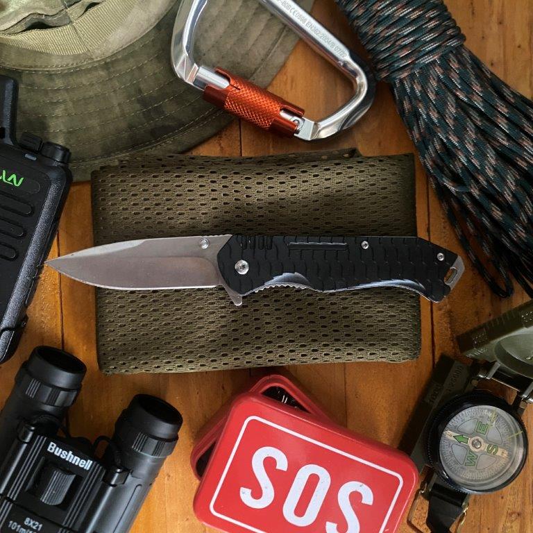 S01 tactical folding knife