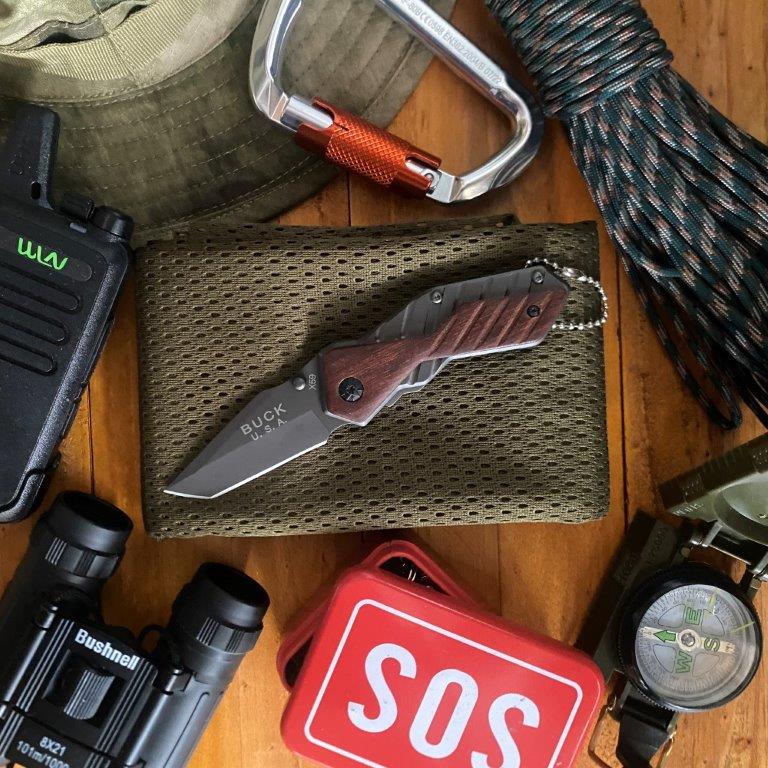 B.U.C.K X59 tactical survival camping knife